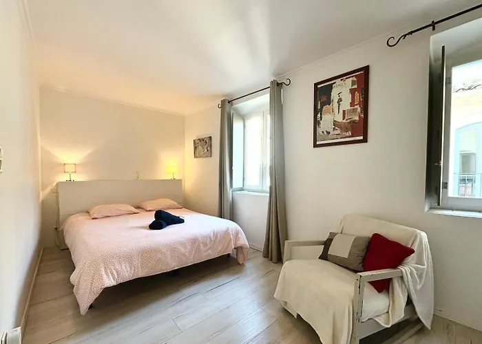 アパート Le Saint Antoine, Arenes, 2 Chambres, Clim ニーム