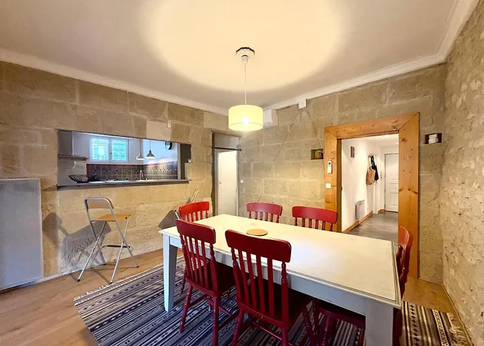 アパート Le Saint Antoine, Arenes, 2 Chambres, Clim *